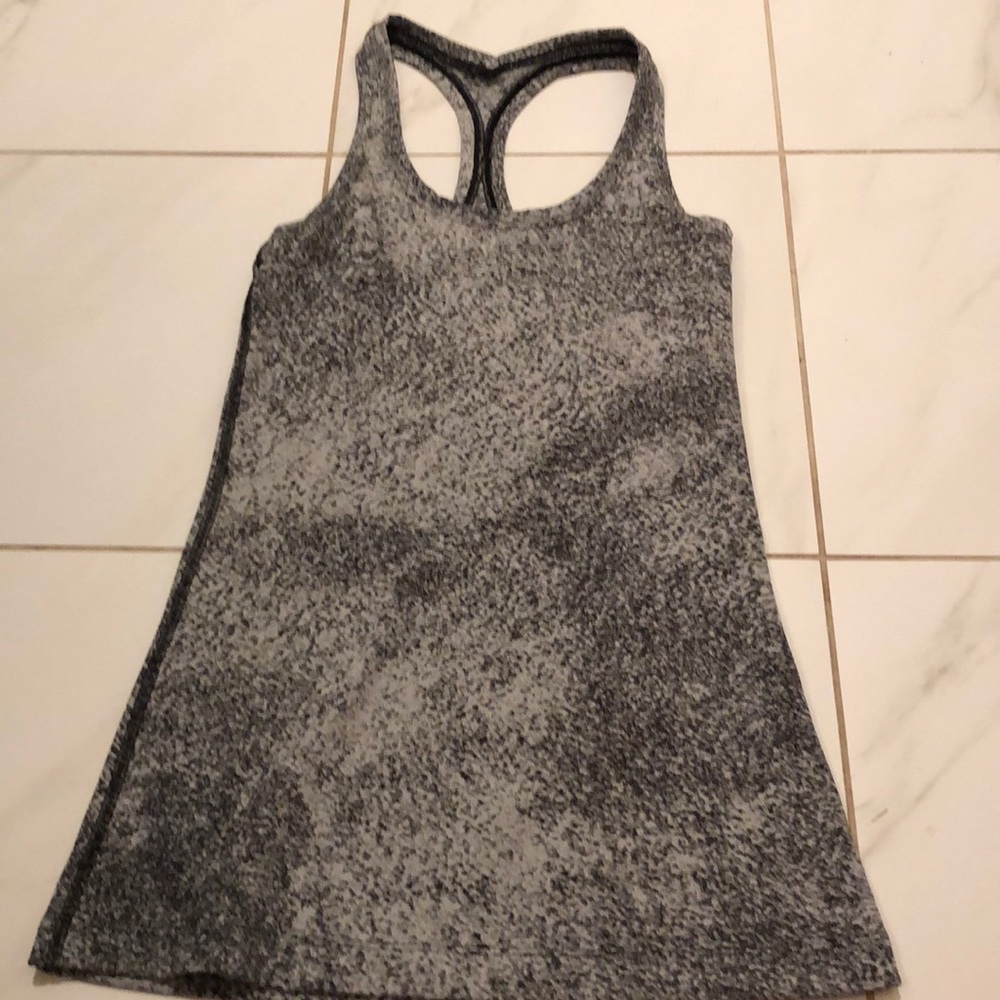 Lululemon tank top